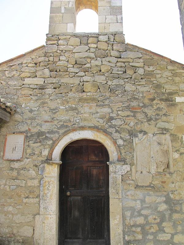 Арденица: часовня св.Троицы (фасад)